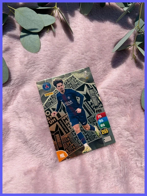 Carte Panini Adrenalyn XL ligue 1 2025-26 - Vitinha (Momentum)